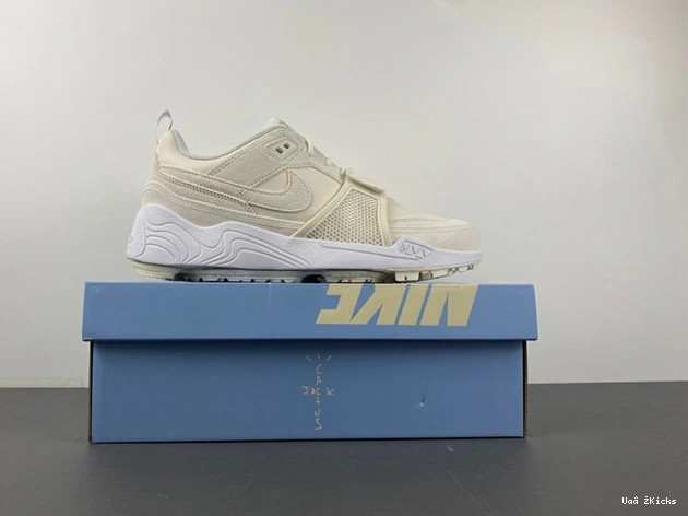Scott SP Sail Travis HQ3061- 5966 Nike Field Jaxx Zoom Resilient 21 0817